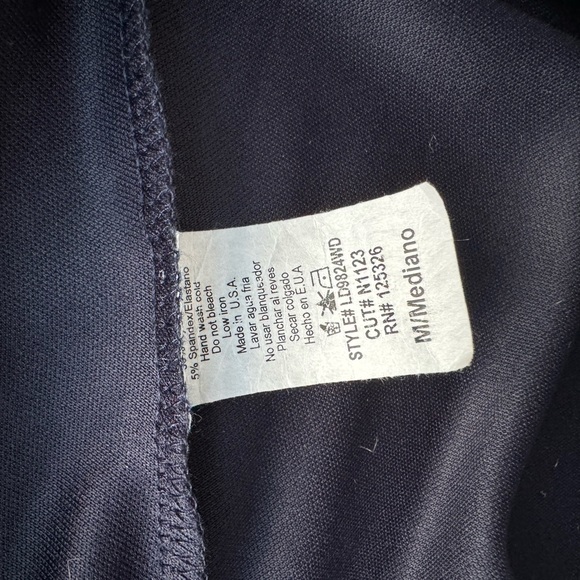 Racer-back V-neck Dress - Picture 5 of 5